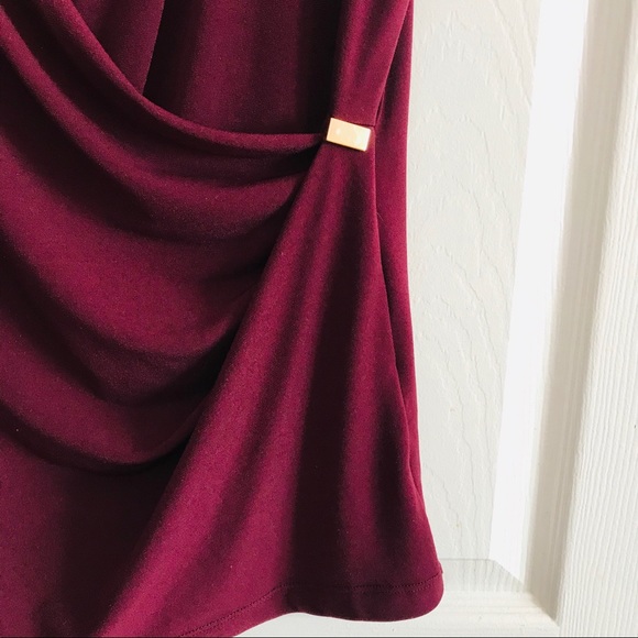 Banana Republic short sleeve burgundy top - Picture 2 of 4